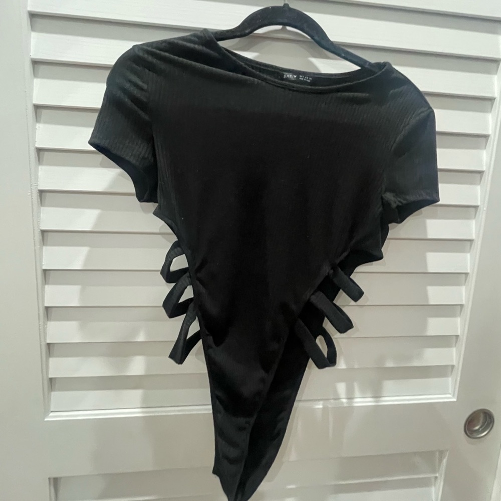SHEIN Black Cut Out Bodysuit
